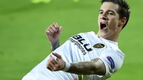 Mina scores twice as Valencia beat Young Boys for rare home win