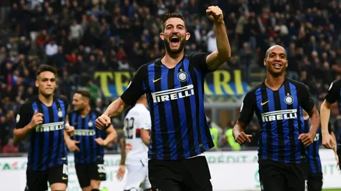 Five-goal Inter back second in Serie A, Florenzi rescues Roma