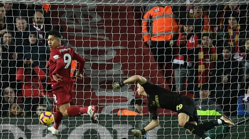 Firmino hat-trick takes Liverpool nine points clear with Arsenal thrashing
