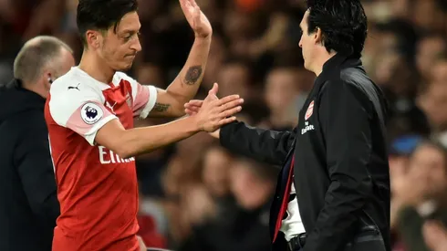 Returning Ozil has Arsenal future says Emery