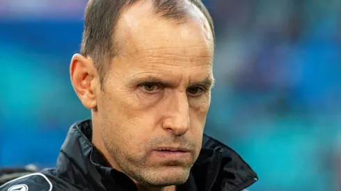 Leverkusen plunge Schalke deeper into crisis