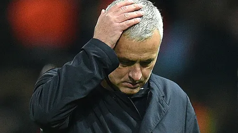 Manchester United sack Mourinho in bid to turn season round