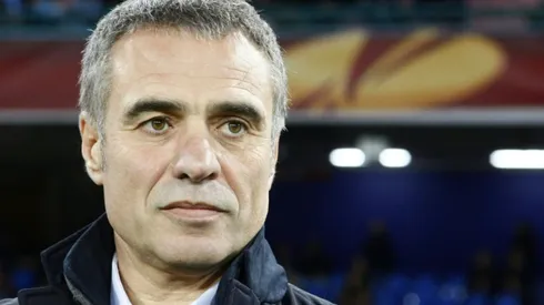 Struggling Fenerbahce turn to former coach Yanal