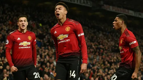 Man Utd fight back again but Arsenal extend unbeaten run in four-goal thriller