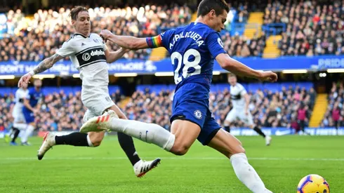 Spanish star Azpilicueta signs new contract with Chelsea