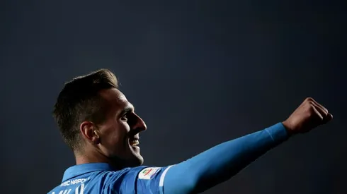 Super sub Milik lifts Napoli with 2-1 Atalanta win