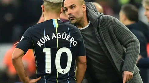 Aguero gives Manchester City injury scare