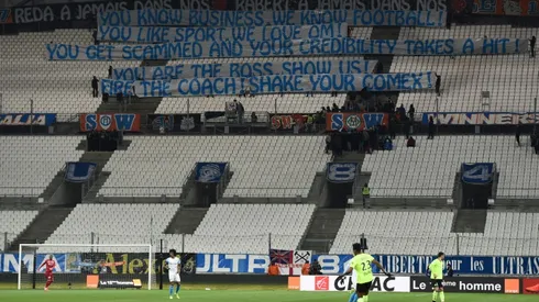 Marseille fans stage 10-minute strike against ownership