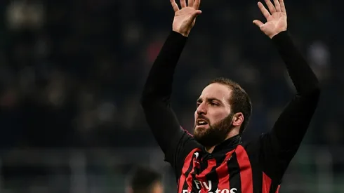 Higuain must earn permanent Chelsea deal - Sarri