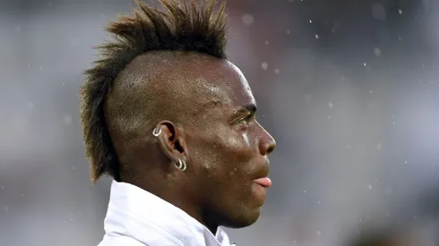Balotelli completes six-month move to Marseille