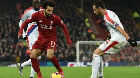 Salah fires Liverpool seven points clear, United extend winning run
