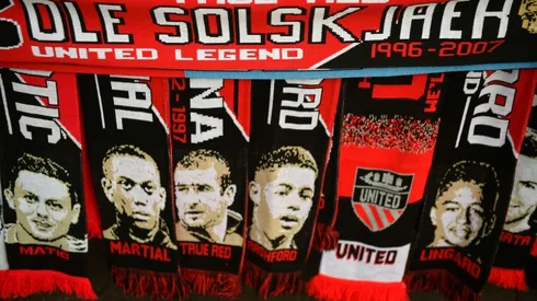 Man Utd aim to dent Liverpool title dream and boost top-four hopes