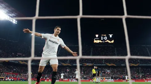 Sevilla ease past Lazio to reach Europa League last 16