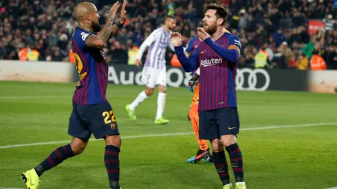 Messi penalty lifts Barca as Griezmann eclipses Torres