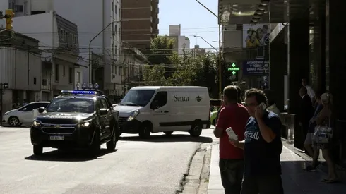 Crowds flock to Argentine village to pay tribute to footballer Sala