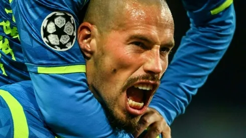 Napoli captain Hamsik completes China move - lawyer