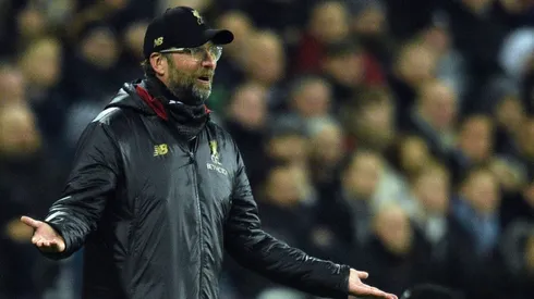 Liverpool not feeling Premier League title heat, says Robertson