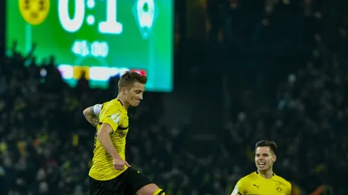 Reus' thigh injury a worry for Dortmund as Spurs loom