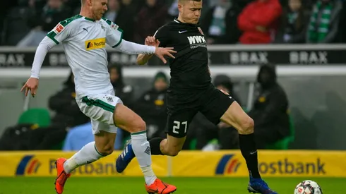 Finnbogason hits hat-trick as Augsburg rout Mainz in Bundesliga