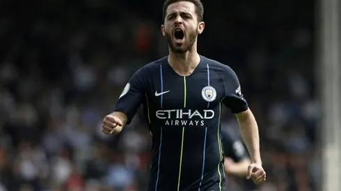 Slick Man City surprise Guardiola to cruise back top of Premier League