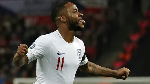 Sterling hits hat-trick as England thrash Czech Republic