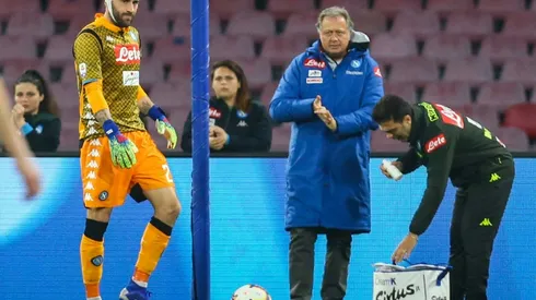 Napoli 'keeper Ospina out of hospital after head injury scare