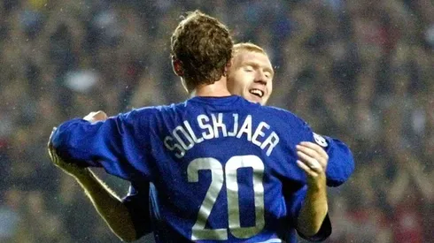 Solskajer offers helping hand to former team-mate Scholes