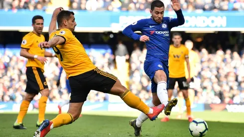 Hazard late show rescues Chelsea in Wolves draw