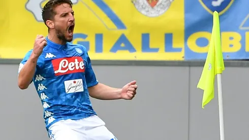 Lazio eye Champions League with Samp win, Mertens strike equals Maradona
