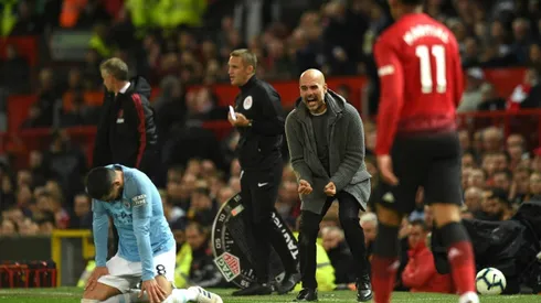 Man City pile on misery for Man Utd to go back top