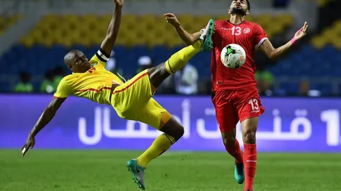 Lower-league Galaxy will reach for stars against Chiefs in Cup final