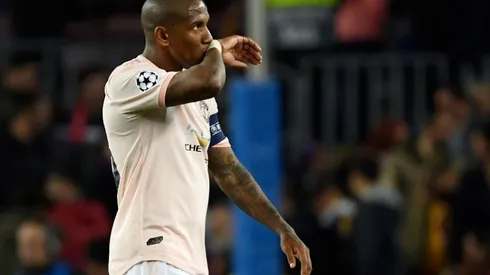 United condemn racist abuse of Young