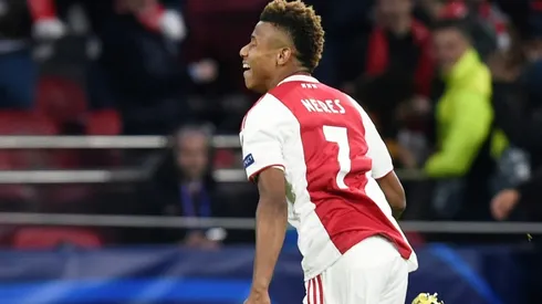 'Samba king' Neres looks to weave past Juventus