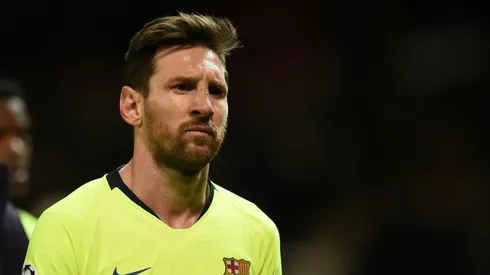 Barca show their ugly side to leave United on the ropes