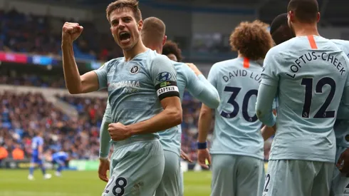 Azpilicueta calls for Chelsea unity after fans demand Sarri sacking