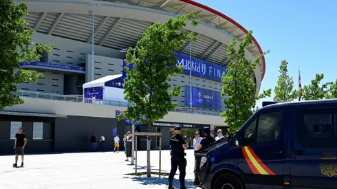 Madrid plans 'robust' security for all-English Champions League final