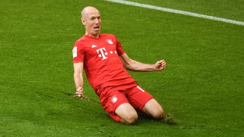'Special' farewell for Robben and Ribery as Bayern win Bundesliga