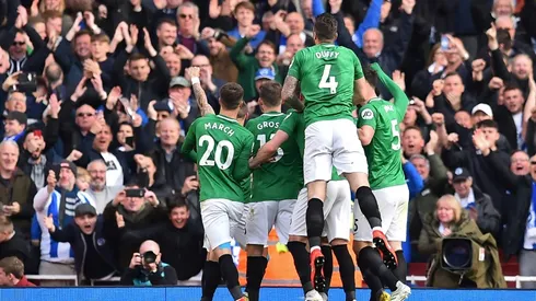 Arsenal draw ends realistic hopes of Premier League top-four finish