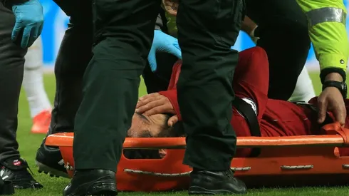 Liverpool face nervous wait on gravity of Salah head knock