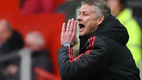 Solskjaer warns Man United at risk of falling further behind