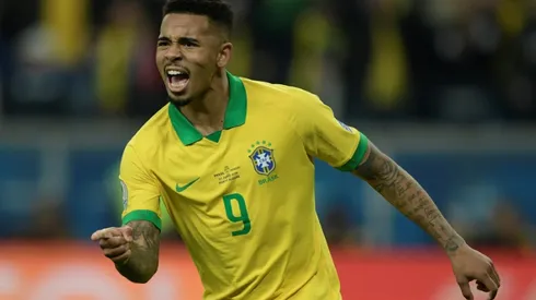 Brazil exorcize Paraguay penalty demons to reach Copa semis