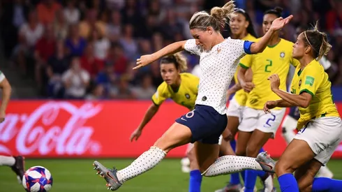 France skipper Henry savours 'lucky' extra-time winner