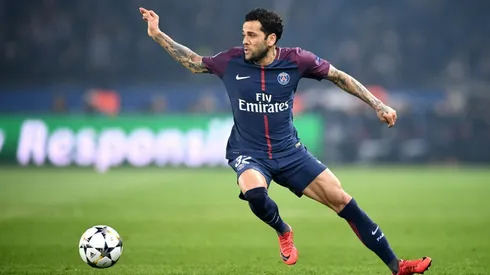 Brazil skipper Alves leaves PSG