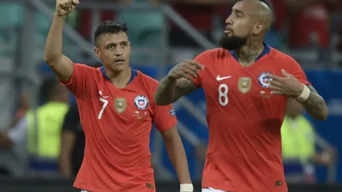 Sanchez sends Chile into Copa America quarter-finals