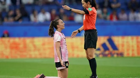 Deflated Scots criticise referee but also blame themselves