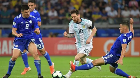 Messi rescues Argentina as Paraguay pay penalty