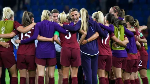 Neville's England 'family' head for Women's World Cup knockouts