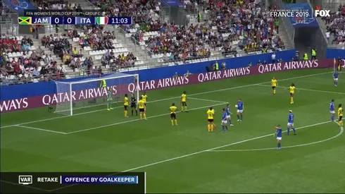 Italy thumps Jamaica 5-0