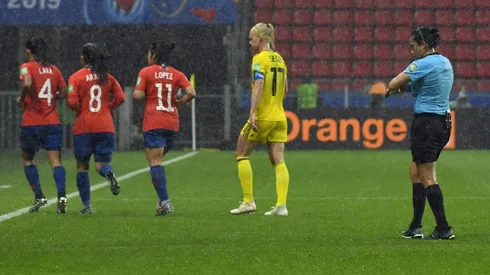 Rain stops play in Sweden-Chile women's World Cup clash