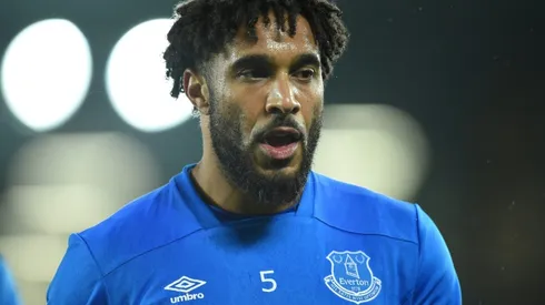 Ashley Williams to leave Everton